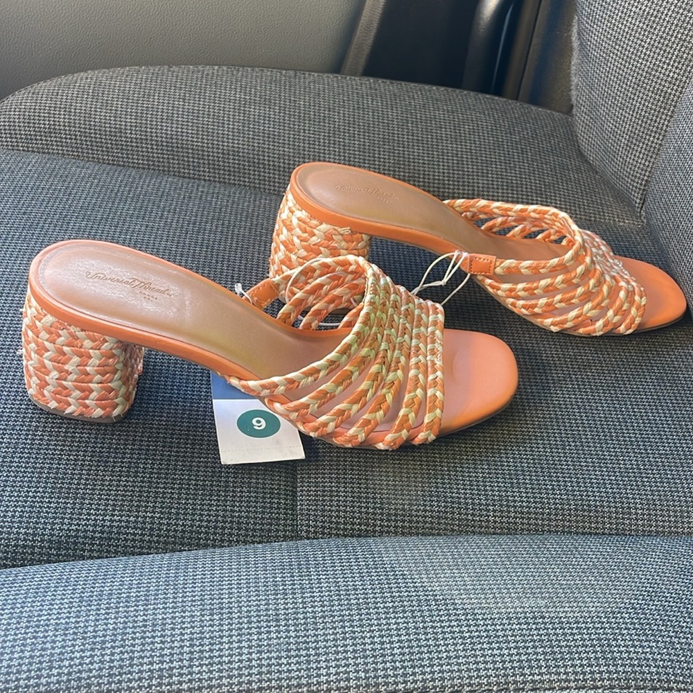 Universal Thread Rachel Sandals - Picture 4 of 5